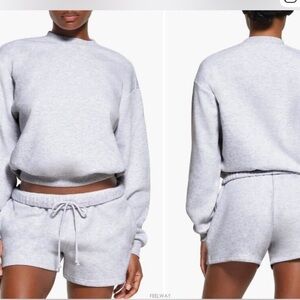 Skims light heather grey, size small